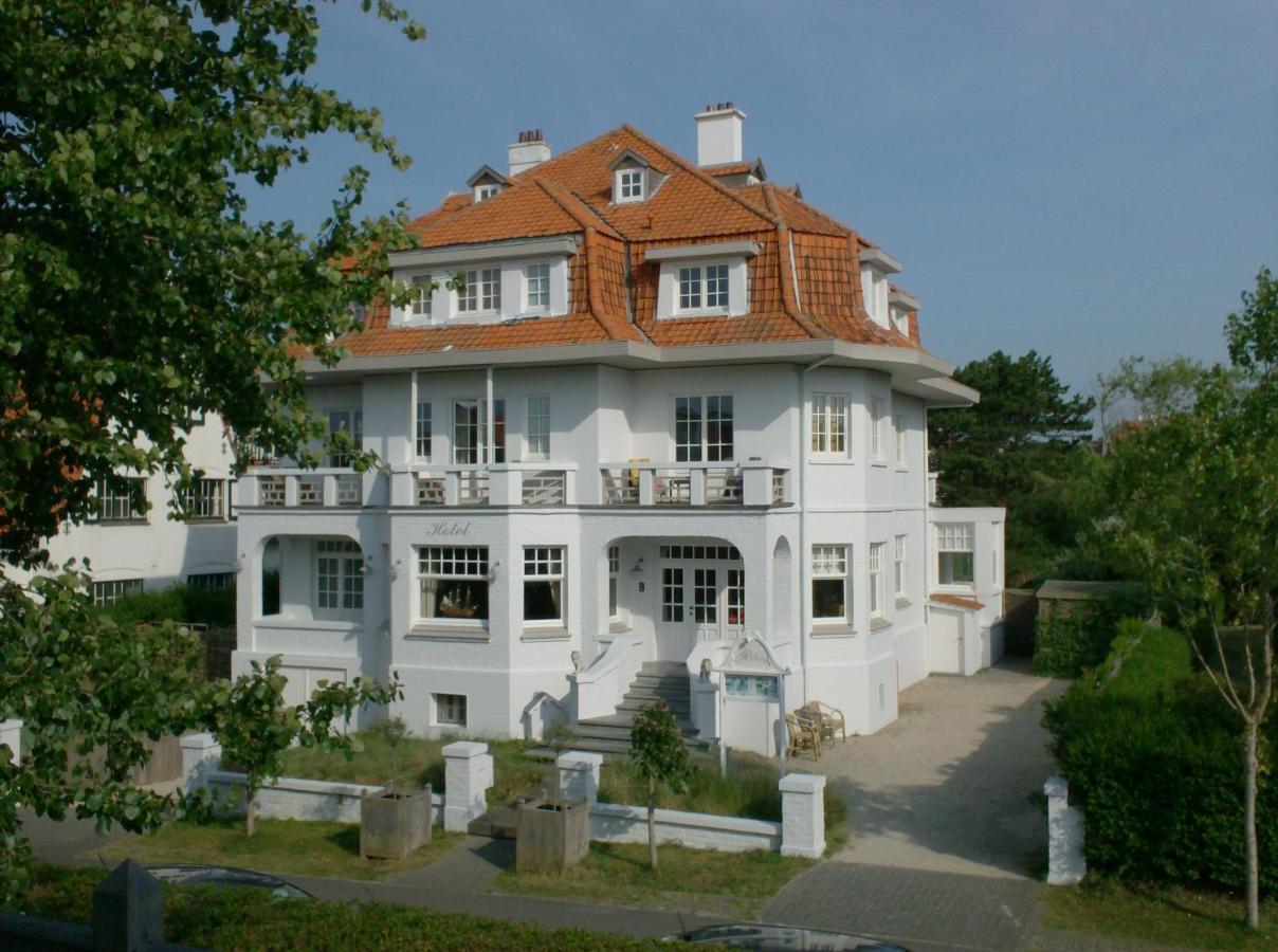 Hotel Alizee Де-Хаан Экстерьер фото
